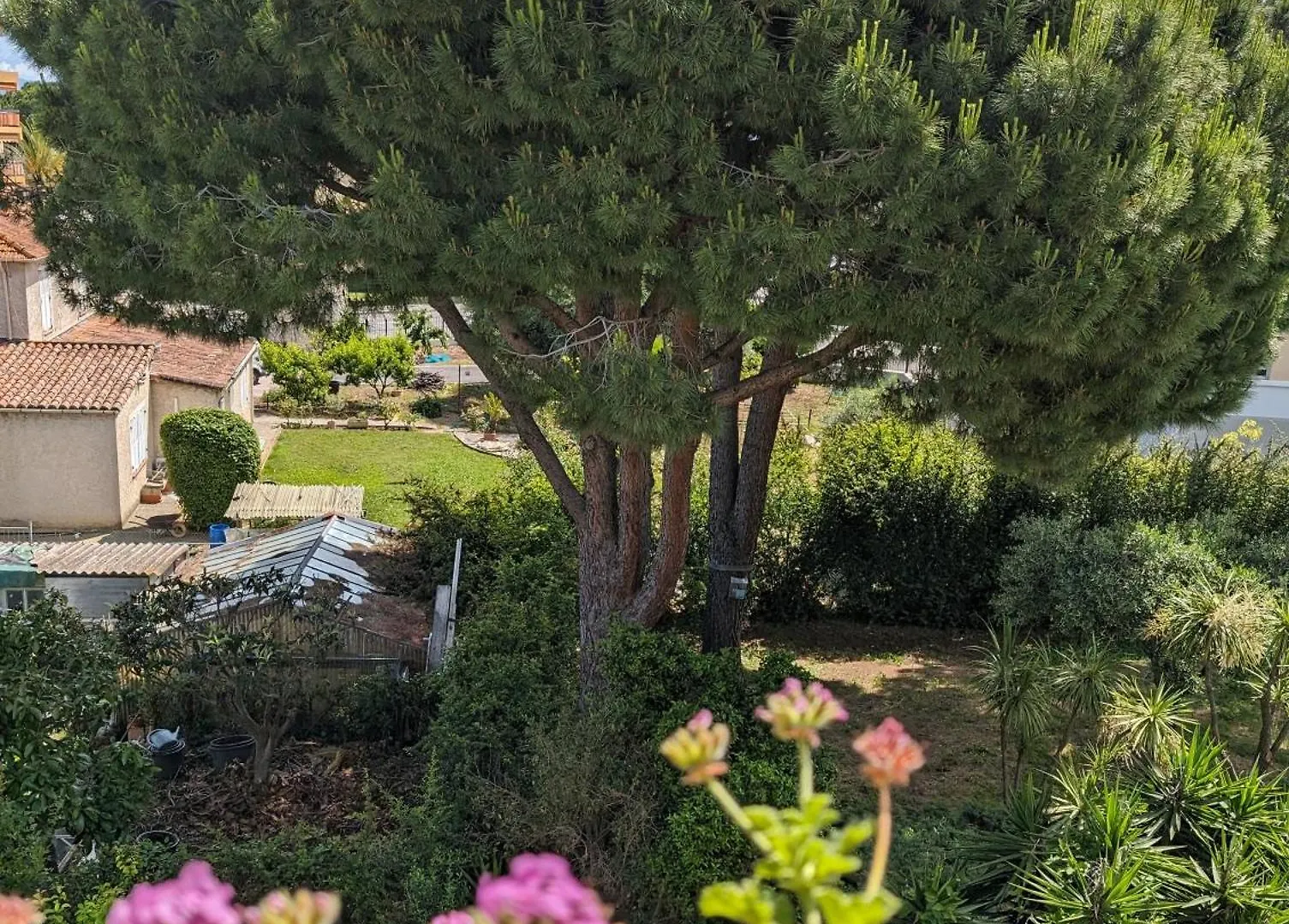 Apartment Studio Calme Dernier Etage Antibes France
