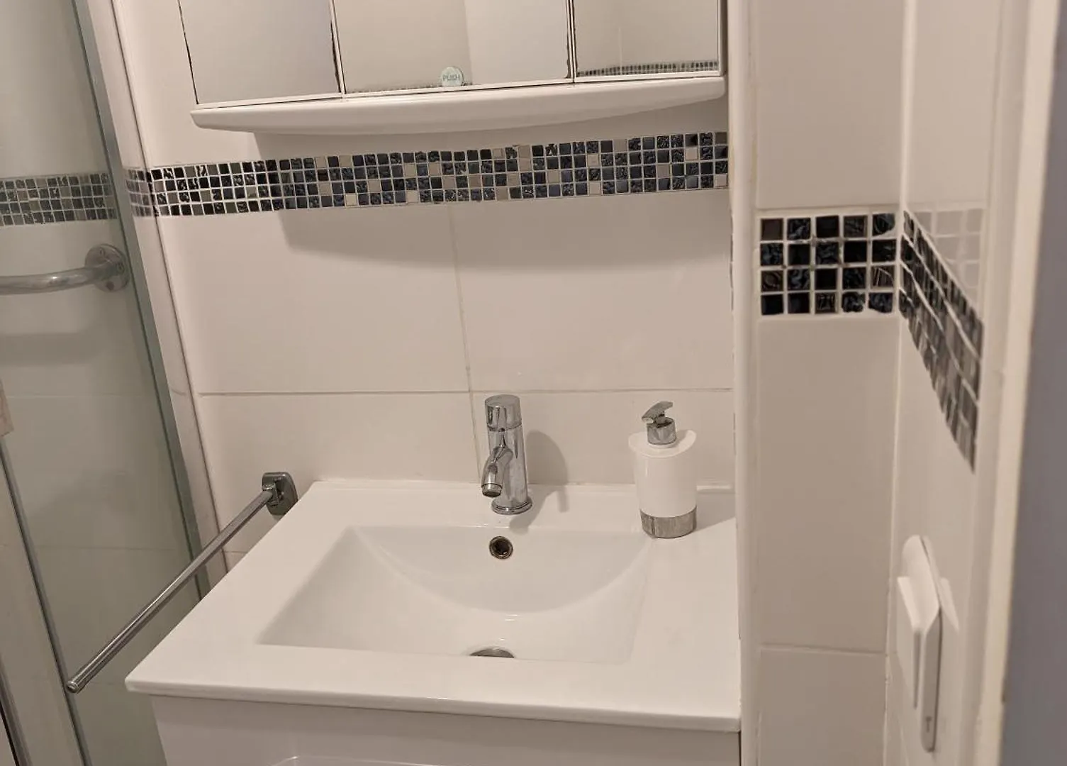 Appartamento Studio Calme Dernier Etage Antibes